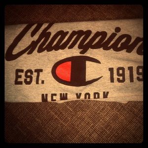 Champion Script Tee XL